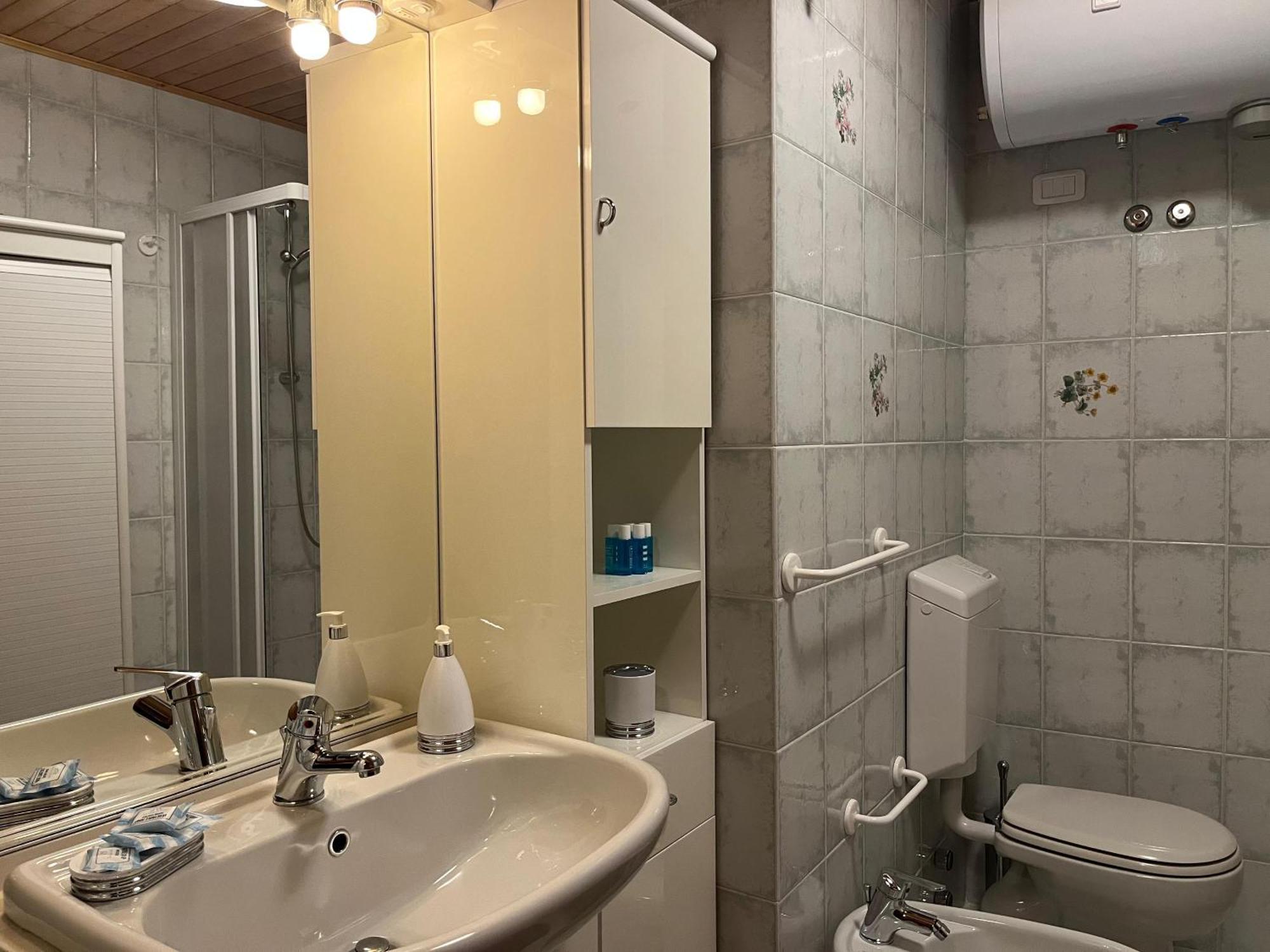 Soldanella Cervinia Apartment Vda Vacanze In Vetta Cir 0253 布勒伊-切尔维尼亚 外观 照片