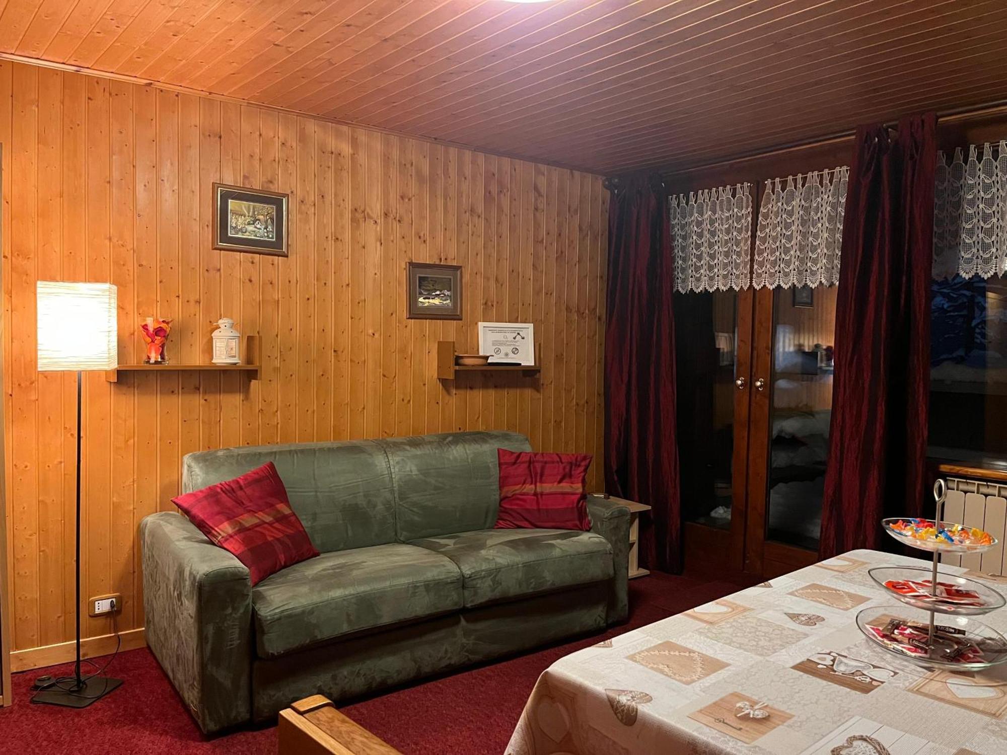 Soldanella Cervinia Apartment Vda Vacanze In Vetta Cir 0253 布勒伊-切尔维尼亚 外观 照片