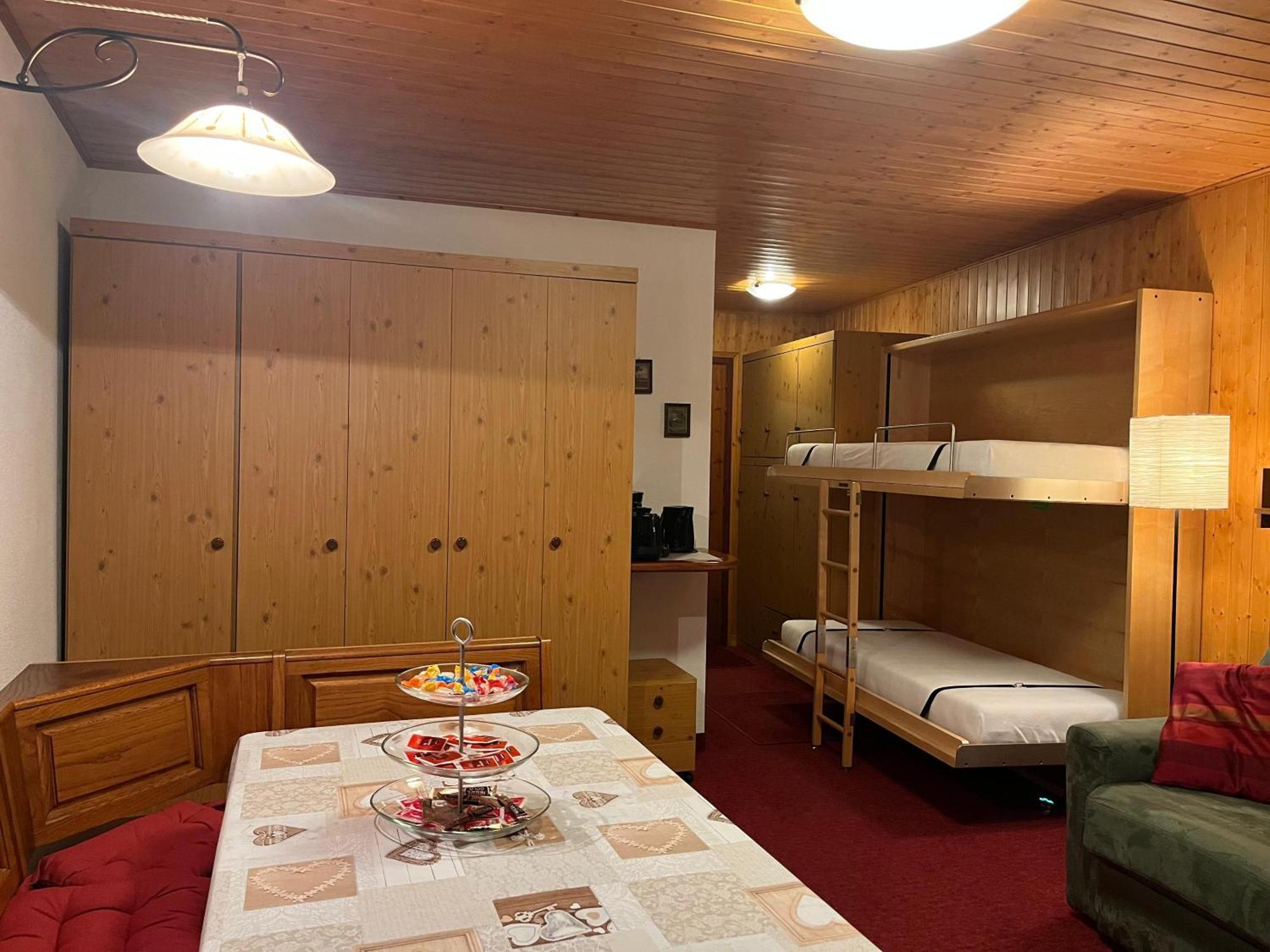 Soldanella Cervinia Apartment Vda Vacanze In Vetta Cir 0253 布勒伊-切尔维尼亚 外观 照片